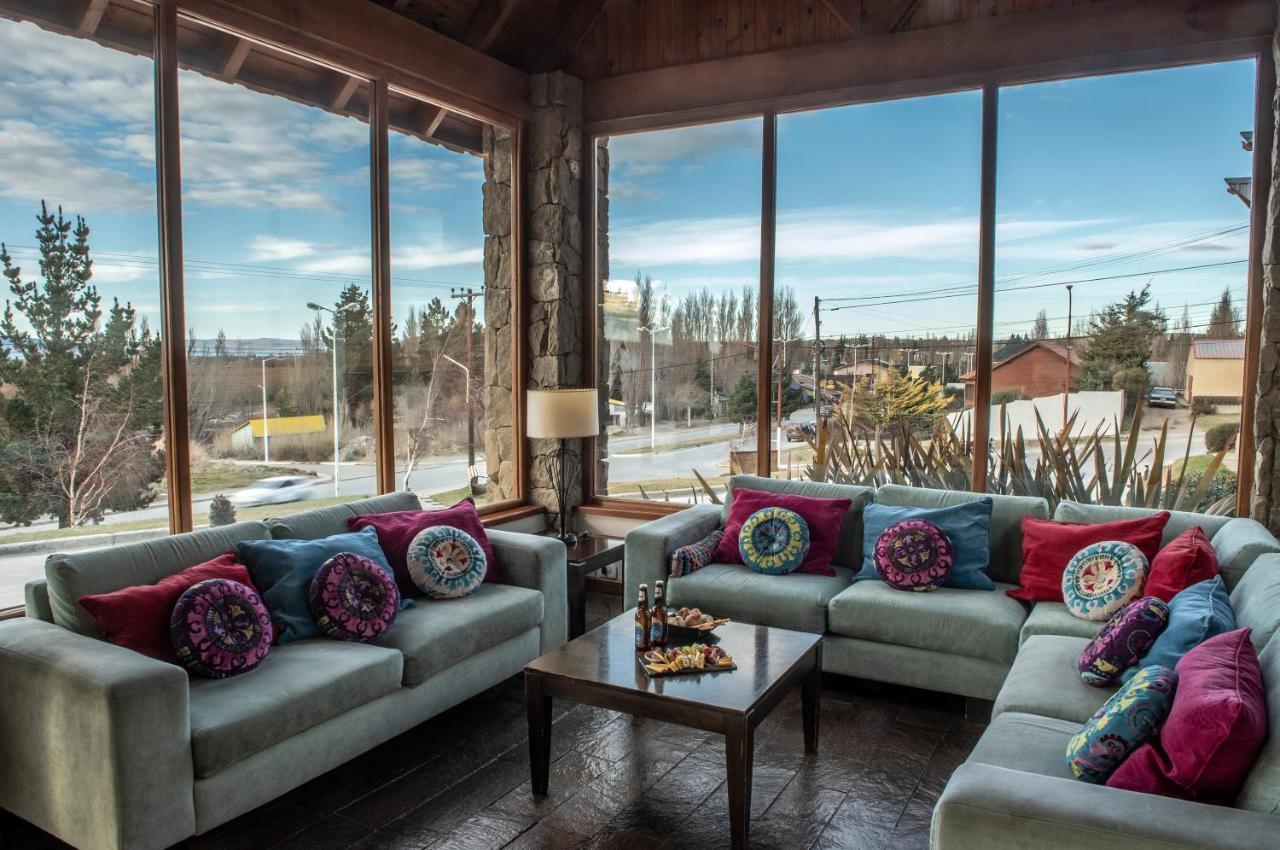 Mirador Del Lago Hotel El Calafate Exterior photo