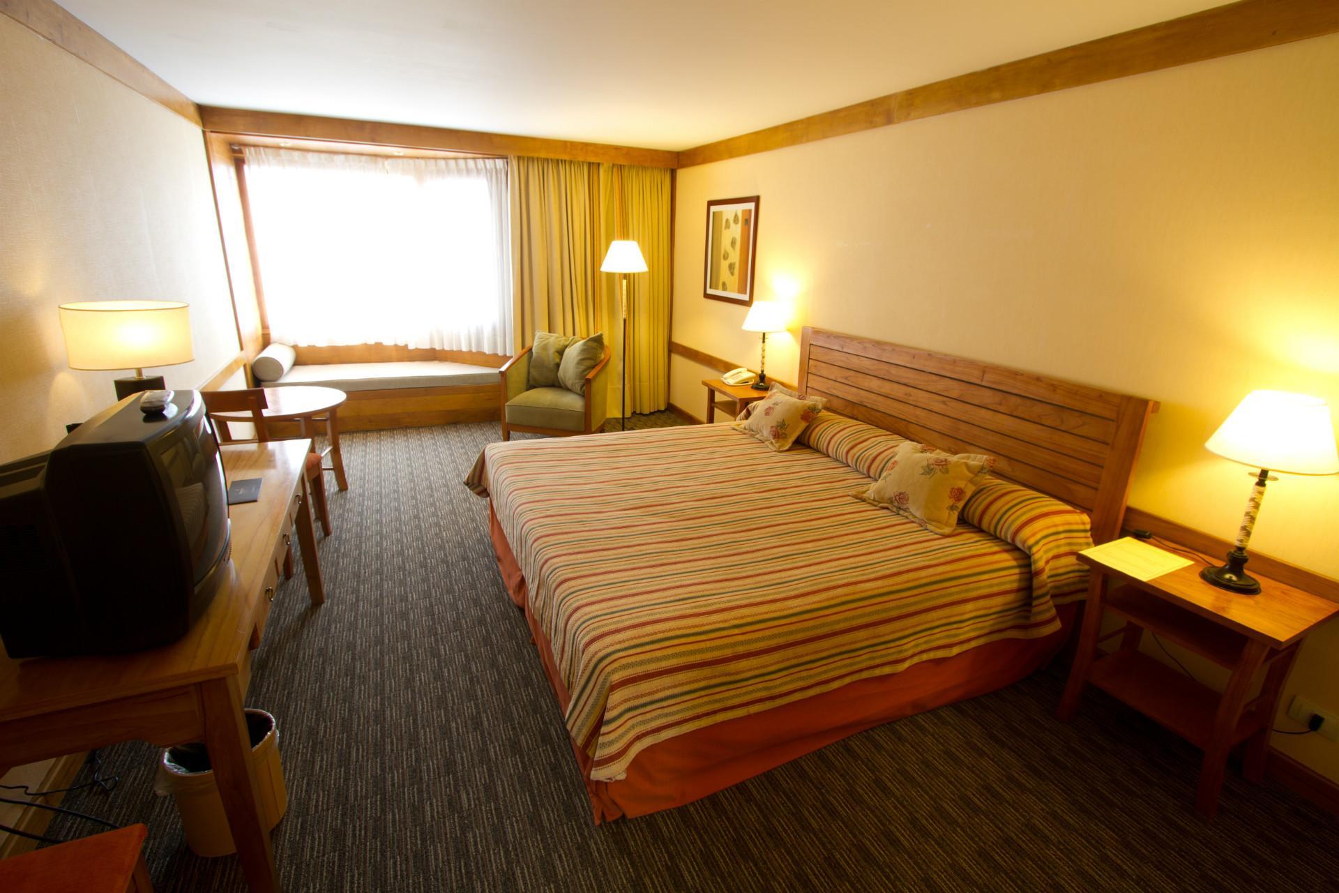 Mirador Del Lago Hotel El Calafate Exterior photo